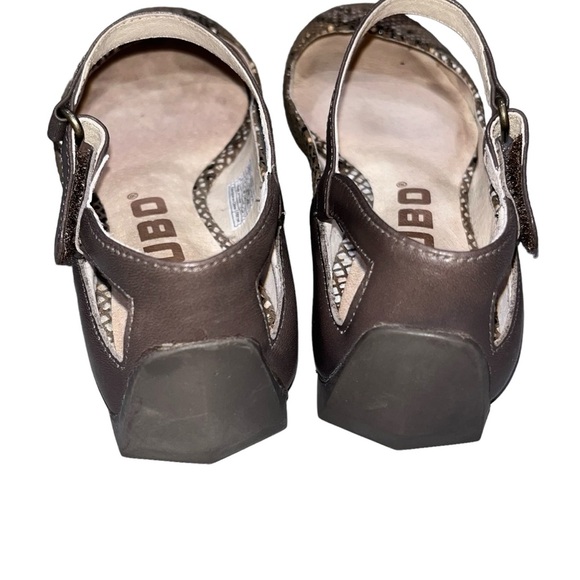 TSUBO Women's Rae Snakeskin Flats size 5 - Picture 6 of 9